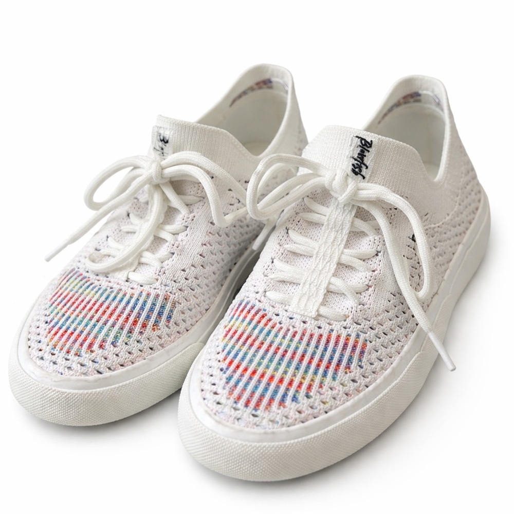 Blowfish Mesh Breathable Comfort Sneakers